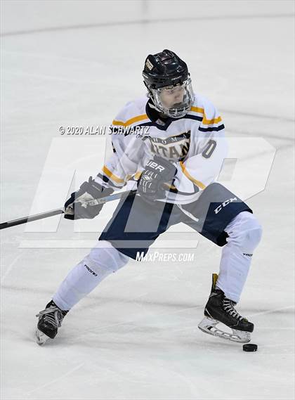 Thumbnail 2 in Churchville-Chili @ Webster Thomas (Section 5 Semifinal) photogallery.