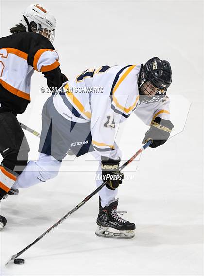 Thumbnail 3 in Churchville-Chili @ Webster Thomas (Section 5 Semifinal) photogallery.