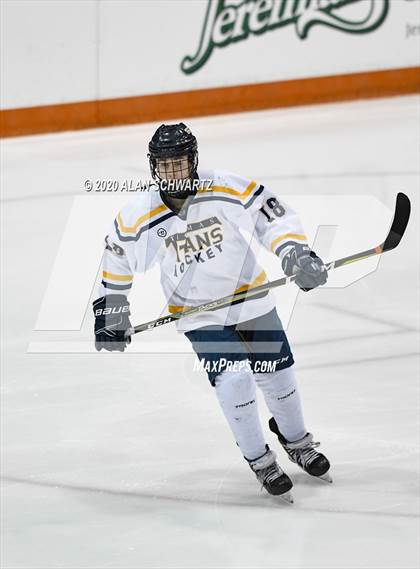 Thumbnail 2 in Churchville-Chili @ Webster Thomas (Section 5 Semifinal) photogallery.