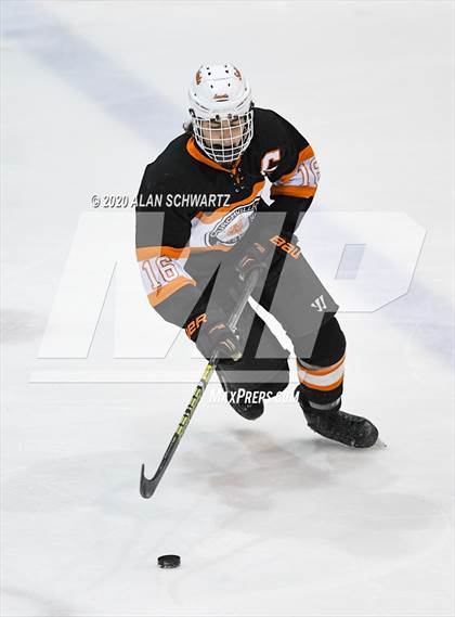 Thumbnail 2 in Churchville-Chili @ Webster Thomas (Section 5 Semifinal) photogallery.