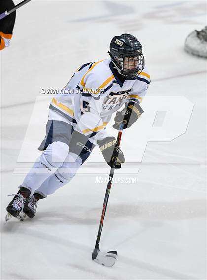 Thumbnail 2 in Churchville-Chili @ Webster Thomas (Section 5 Semifinal) photogallery.