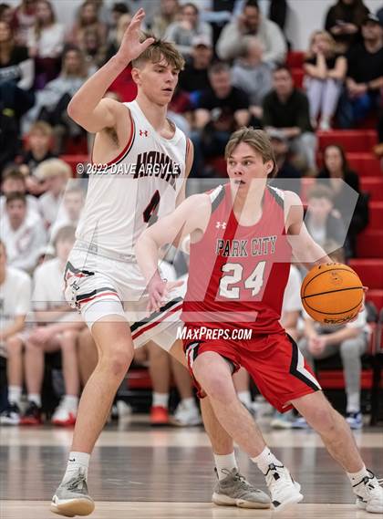 Thumbnail 1 in Alta vs. Park City (UHSAA 5A First Round) photogallery.