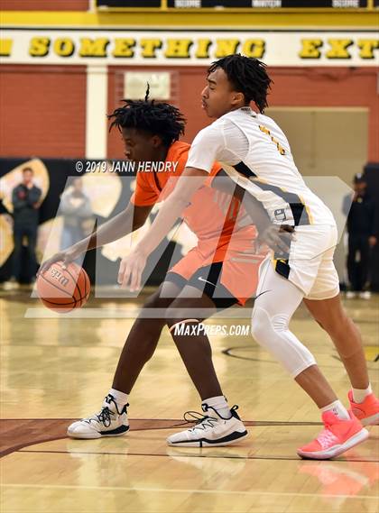 Thumbnail 1 in Bishop Gorman @ Clark photogallery.