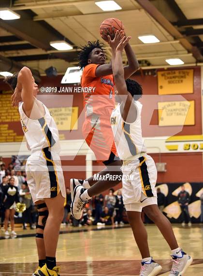 Thumbnail 1 in Bishop Gorman @ Clark photogallery.