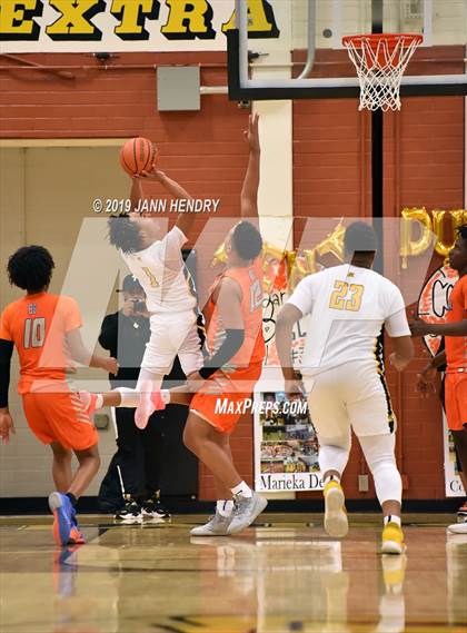 Thumbnail 2 in Bishop Gorman @ Clark photogallery.