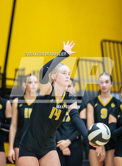 Thumbnail 3 in El Dorado @ Newbury Park (CIF SS Division 4 Semi-Final) photogallery.