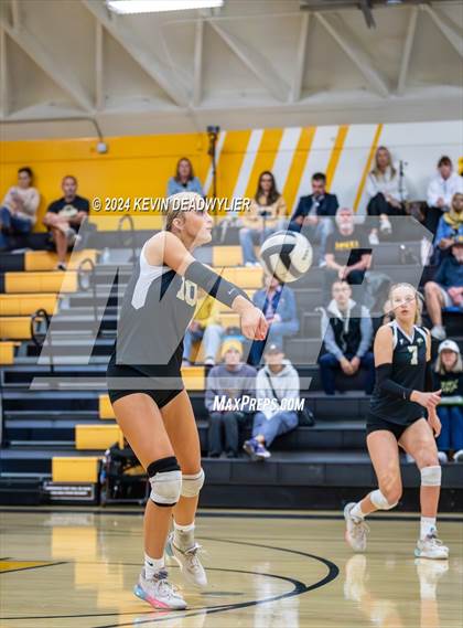 Thumbnail 1 in El Dorado @ Newbury Park (CIF SS Division 4 Semi-Final) photogallery.