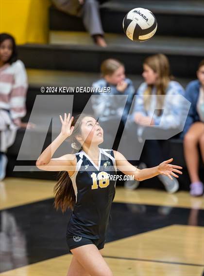 Thumbnail 2 in El Dorado @ Newbury Park (CIF SS Division 4 Semi-Final) photogallery.