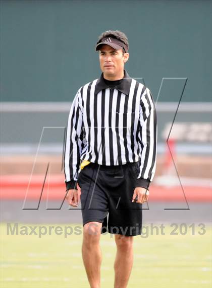 Thumbnail 1 in Arapahoe @ Regis Jesuit (CHSSA Quarterfinals) photogallery.