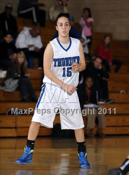 Thumbnail 2 in Bear River vs. Rocklin (Lincoln Invitational) photogallery.