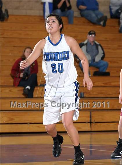 Thumbnail 2 in Bear River vs. Rocklin (Lincoln Invitational) photogallery.