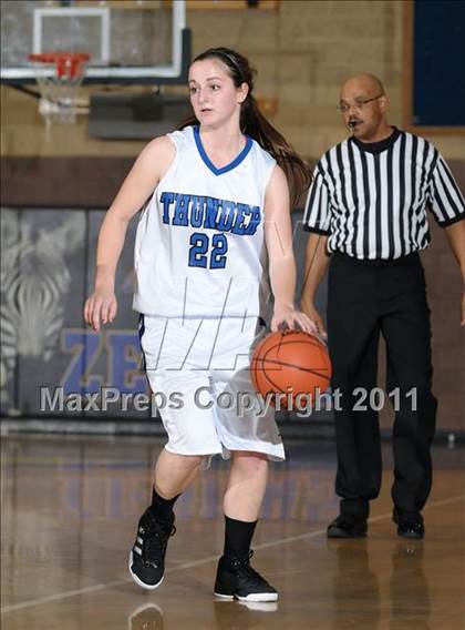 Thumbnail 2 in Bear River vs. Rocklin (Lincoln Invitational) photogallery.