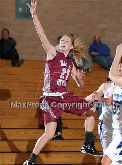 Thumbnail 1 in Bear River vs. Rocklin (Lincoln Invitational) photogallery.