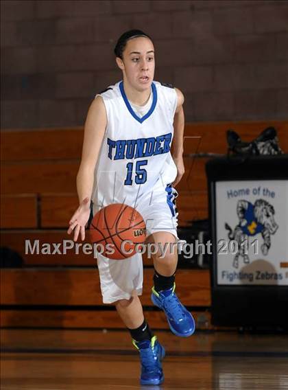 Thumbnail 1 in Bear River vs. Rocklin (Lincoln Invitational) photogallery.