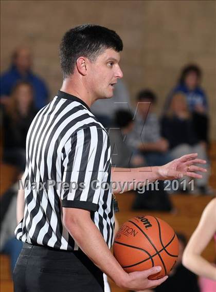Thumbnail 2 in Bear River vs. Rocklin (Lincoln Invitational) photogallery.