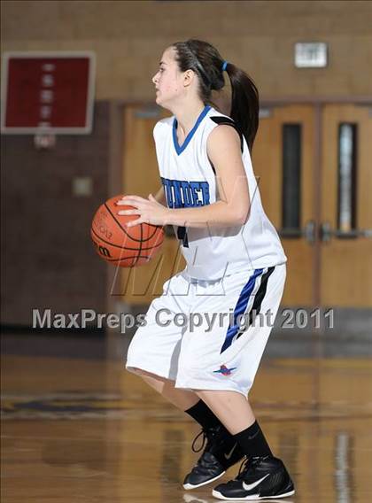 Thumbnail 1 in Bear River vs. Rocklin (Lincoln Invitational) photogallery.