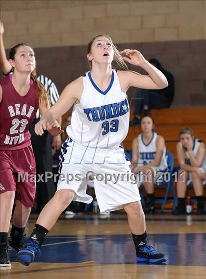 Thumbnail 2 in Bear River vs. Rocklin (Lincoln Invitational) photogallery.