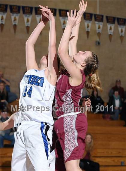 Thumbnail 3 in Bear River vs. Rocklin (Lincoln Invitational) photogallery.