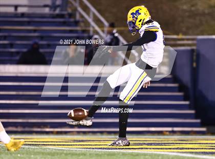 Thumbnail 1 in Mervo @ Dundalk (MPSSAA Class 4A/3A Final photogallery.