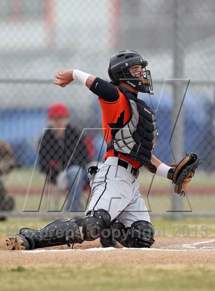 Thumbnail 3 in Kemp vs Ferris (Kemp Tournament) photogallery.