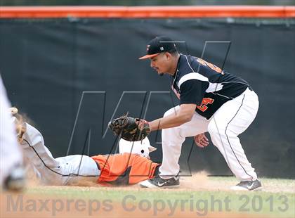 Thumbnail 3 in Kemp vs Ferris (Kemp Tournament) photogallery.