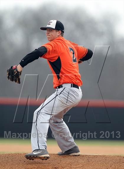 Thumbnail 3 in Kemp vs Ferris (Kemp Tournament) photogallery.