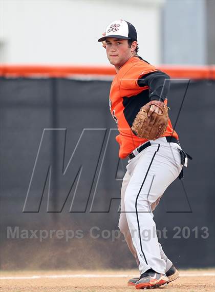 Thumbnail 1 in Kemp vs Ferris (Kemp Tournament) photogallery.