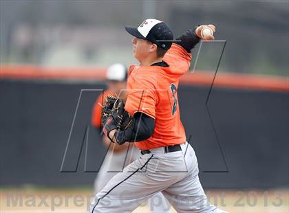 Thumbnail 2 in Kemp vs Ferris (Kemp Tournament) photogallery.
