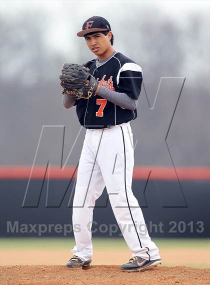 Thumbnail 2 in Kemp vs Ferris (Kemp Tournament) photogallery.