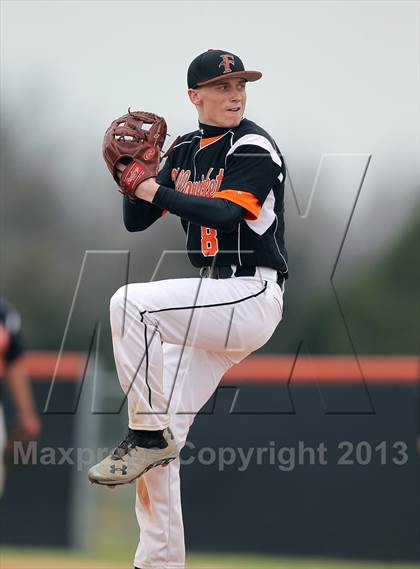 Thumbnail 1 in Kemp vs Ferris (Kemp Tournament) photogallery.