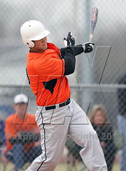 Thumbnail 2 in Kemp vs Ferris (Kemp Tournament) photogallery.