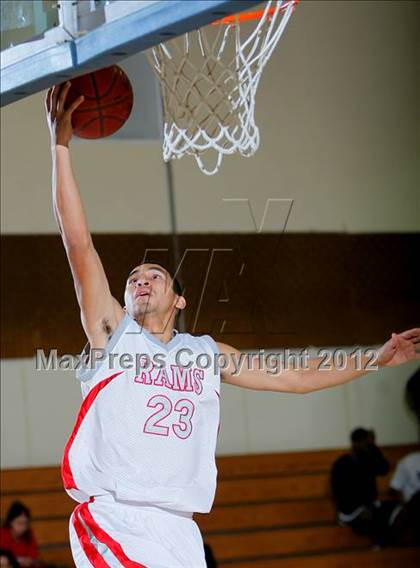 Thumbnail 2 in Desert Mirage vs. Desert Chapel (MaxPreps Holiday Classic) photogallery.