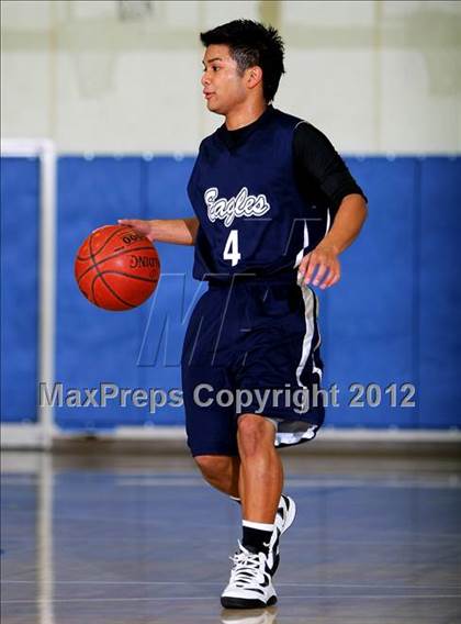 Thumbnail 2 in Desert Mirage vs. Desert Chapel (MaxPreps Holiday Classic) photogallery.