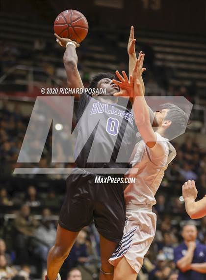 Thumbnail 3 in Bullard vs. Clovis East (CIF D1 Central Section Final) photogallery.