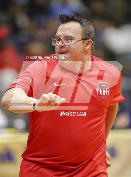 Thumbnail 2 in Bullard vs. Clovis East (CIF D1 Central Section Final) photogallery.
