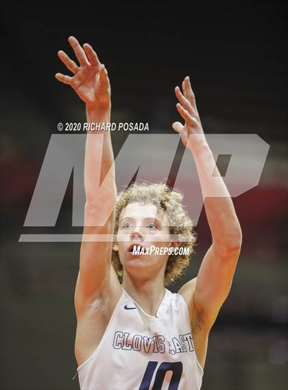 Thumbnail 3 in Bullard vs. Clovis East (CIF D1 Central Section Final) photogallery.