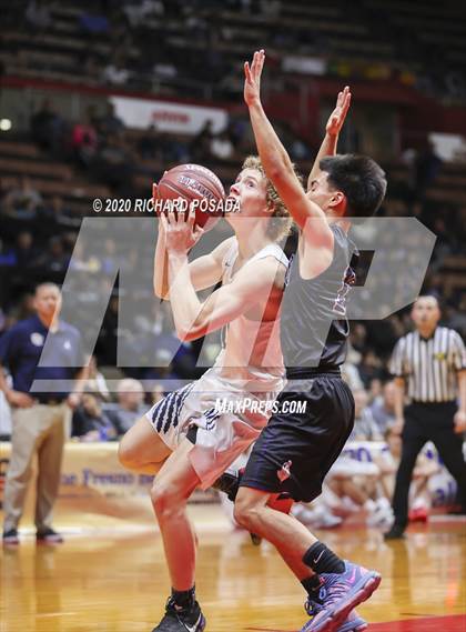 Thumbnail 2 in Bullard vs. Clovis East (CIF D1 Central Section Final) photogallery.