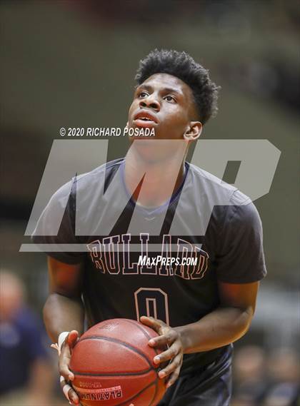 Thumbnail 1 in Bullard vs. Clovis East (CIF D1 Central Section Final) photogallery.