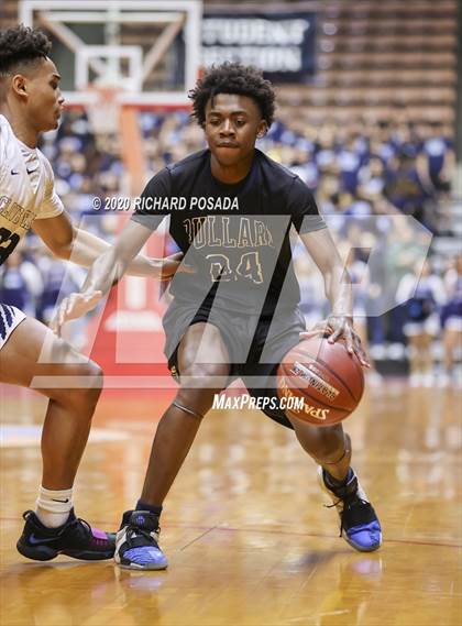 Thumbnail 3 in Bullard vs. Clovis East (CIF D1 Central Section Final) photogallery.