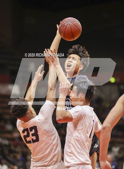 Thumbnail 3 in Bullard vs. Clovis East (CIF D1 Central Section Final) photogallery.