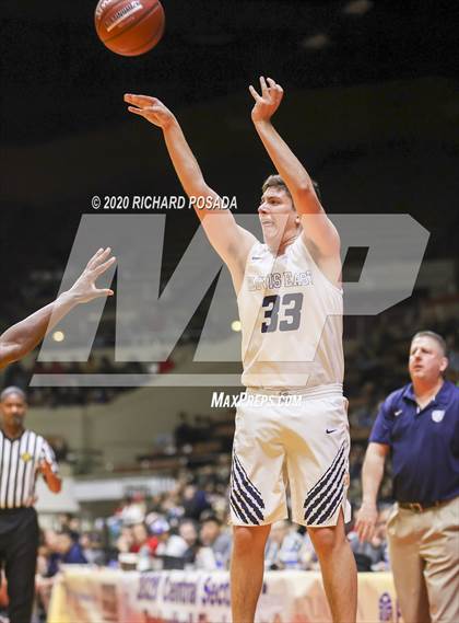 Thumbnail 3 in Bullard vs. Clovis East (CIF D1 Central Section Final) photogallery.