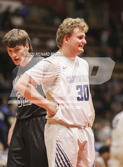 Thumbnail 1 in Bullard vs. Clovis East (CIF D1 Central Section Final) photogallery.