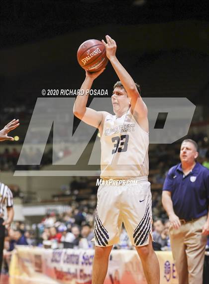 Thumbnail 2 in Bullard vs. Clovis East (CIF D1 Central Section Final) photogallery.