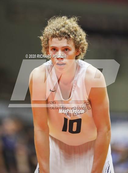 Thumbnail 2 in Bullard vs. Clovis East (CIF D1 Central Section Final) photogallery.