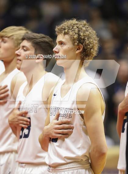 Thumbnail 1 in Bullard vs. Clovis East (CIF D1 Central Section Final) photogallery.