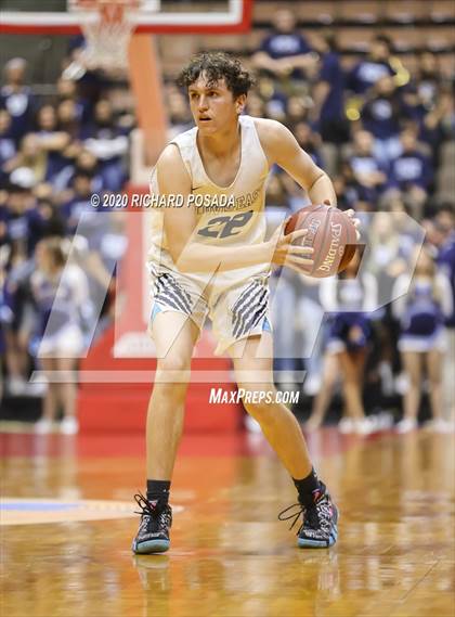 Thumbnail 1 in Bullard vs. Clovis East (CIF D1 Central Section Final) photogallery.