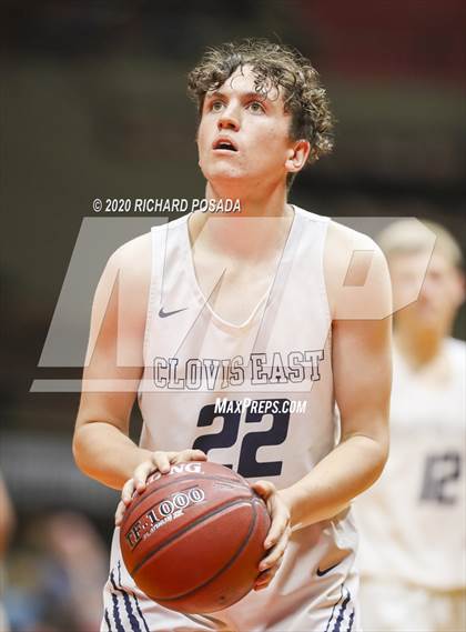 Thumbnail 1 in Bullard vs. Clovis East (CIF D1 Central Section Final) photogallery.