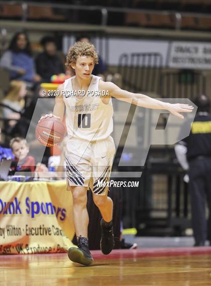 Thumbnail 2 in Bullard vs. Clovis East (CIF D1 Central Section Final) photogallery.