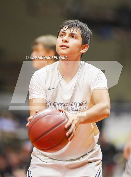 Thumbnail 2 in Bullard vs. Clovis East (CIF D1 Central Section Final) photogallery.