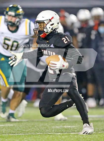 Thumbnail 3 in Imhotep Charter vs Penn-Trafford (PIAA 5A Championship) photogallery.